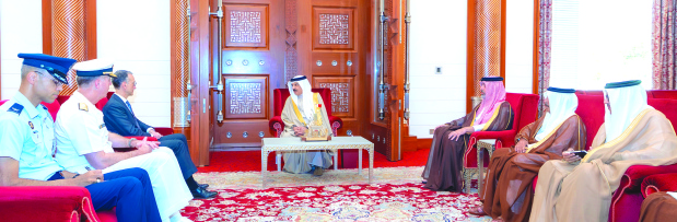<p>His Majesty King Hamad received US Ambassador Steven C Bondy and Vice Admiral George Wikoff, Commander of the US Naval Forces Central Command and Commander of the Fifth Fleet, at Safriya Palace.</p>
<p>His Majesty expressed Bahrain&rsquo;s pride in the long-standing historical relations and close partnership with the US, which for decades have been based on trust, respect, and joint co-ordination.</p>
<p>The King noted the ongoing progress in bilateral co-operation, especially in military co-ordination, defence co-operation, and in various areas of development as two allied countries.</p>